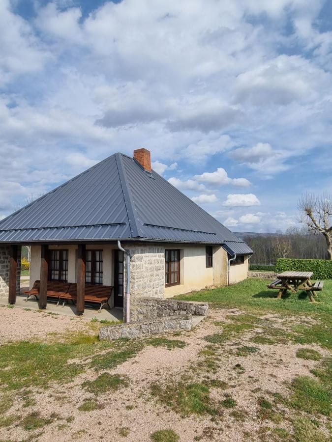 Camping Mayet-De-Montagne Le Mayet-de-Montagne Exterior photo